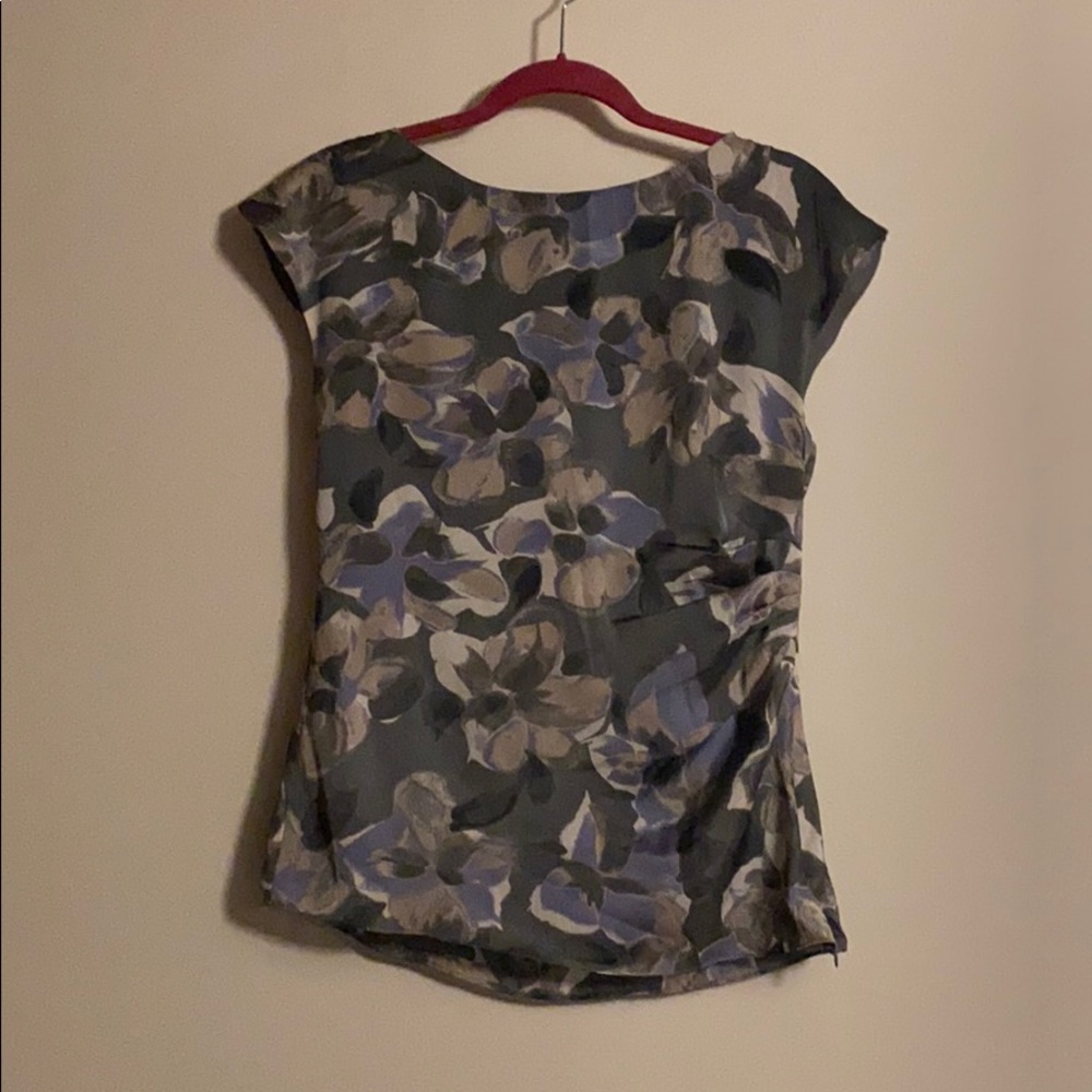 Banana Republic Silky Sleeveless Blouse